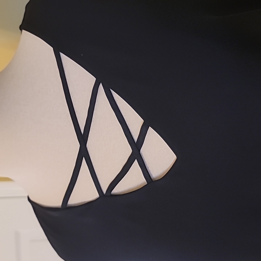 Cross Neck Top - Picture 2 of 10